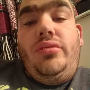 Meet your Posher, Adam